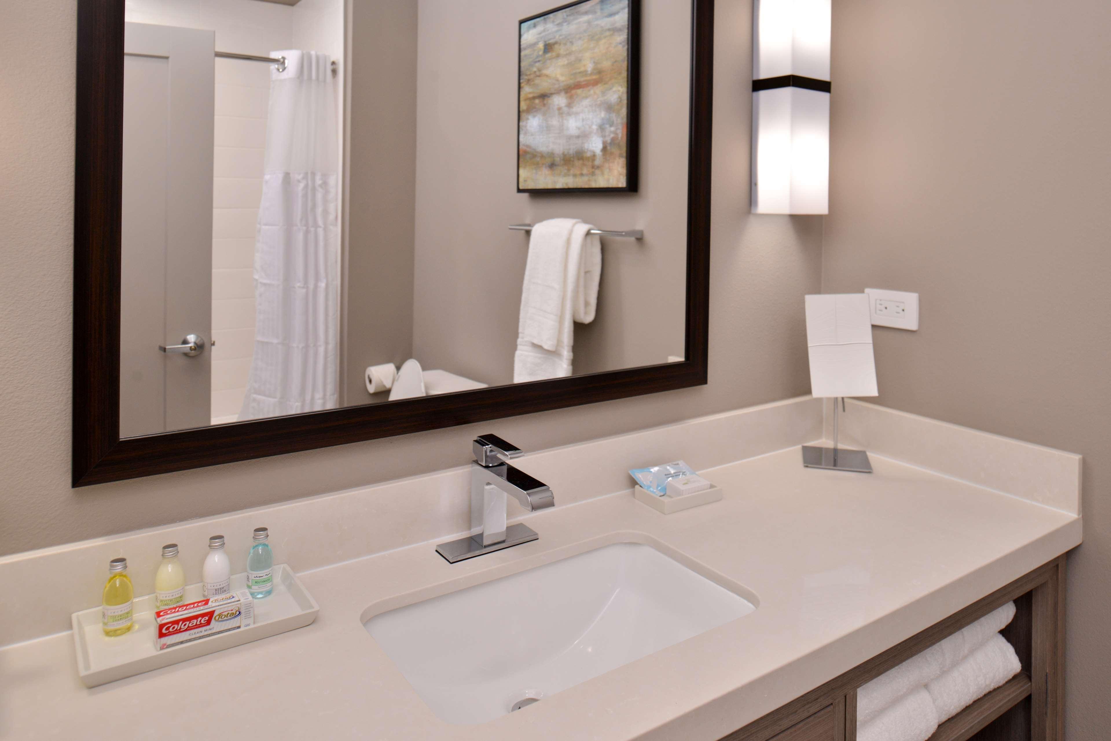 Hotel Wyndham Garden Katy Zewnętrze zdjęcie